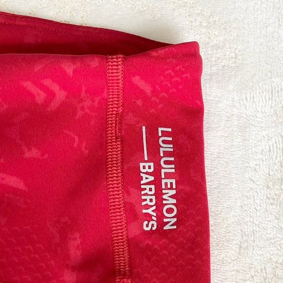 Lululemon Limited Edition Stronger As One Tight - Picture 8 of 10